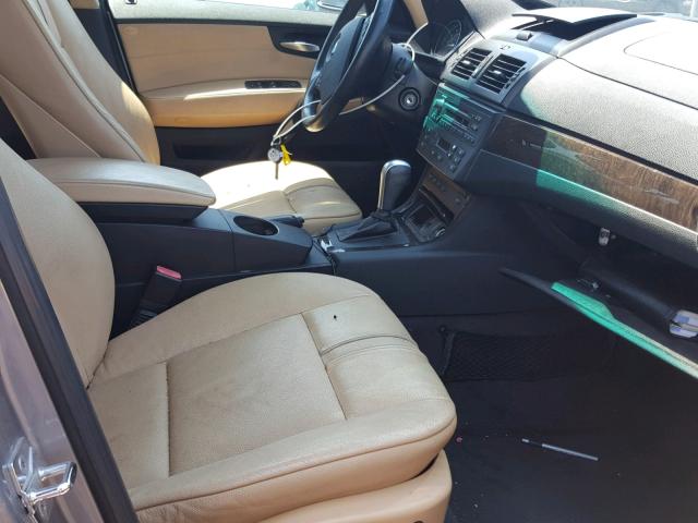 WBXPC93437WF22210 - 2007 BMW X3 3.0SI GRAY photo 5