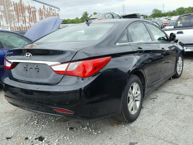 5NPEB4AC2DH562703 - 2013 HYUNDAI SONATA GLS BLACK photo 4