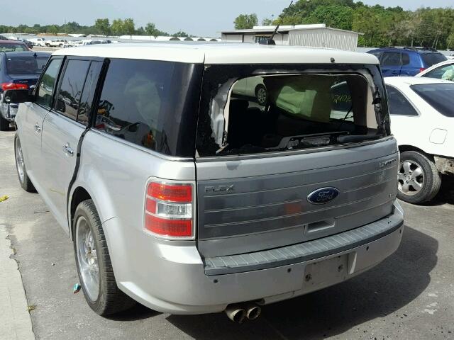 2FMHK6DC7ABD00148 - 2010 FORD FLEX SILVER photo 3