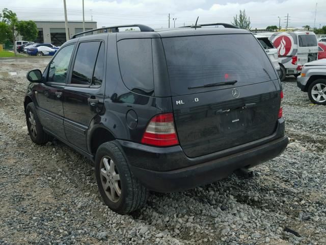 4JGAB72E9YA206242 - 2000 MERCEDES-BENZ ML 430 黑色 照片 3