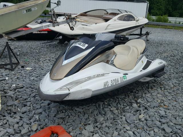 YAMA1423E606 - 2006 YAMAHA FX CRUISER WHITE photo 2