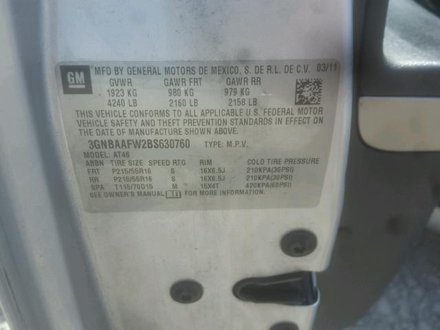 3GNBAAFW2BS630760 - 2011 CHEVROLET HHR LS ვერცხლისფერი ფოტო 10