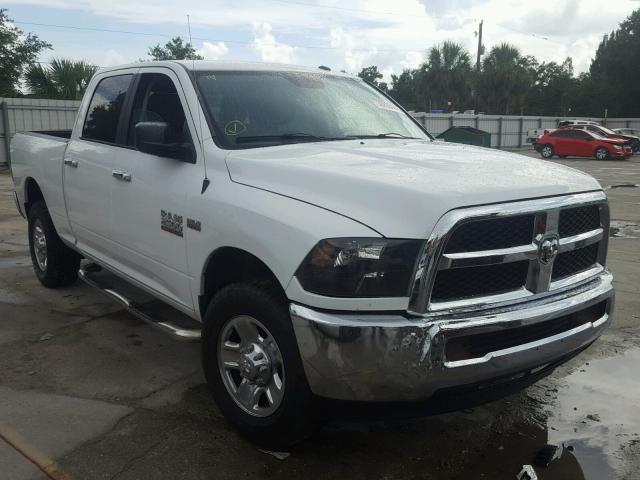 3C6TR4DTXEG217497 - 2014 RAM 2500 SLT Weiß Foto 1
