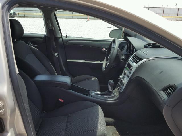 1G1ZC5E03AF199492 - 2010 CHEVROLET MALIBU 1LT GOLD photo 5