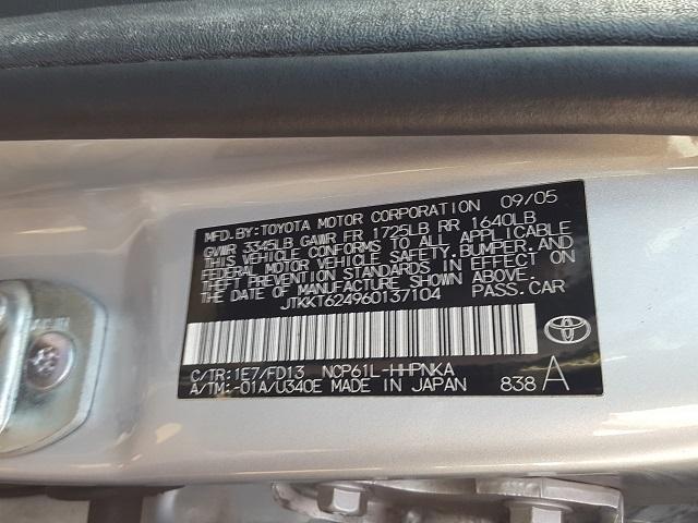 JTKKT624960137104 - 2006 TOYOTA SCION XA SILVER photo 10