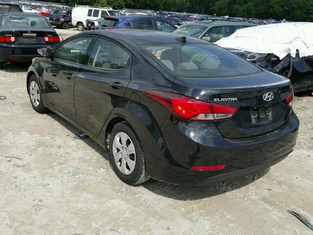 5NPDH4AE5GH669261 - 2016 HYUNDAI ELANTRA SE BLACK photo 3