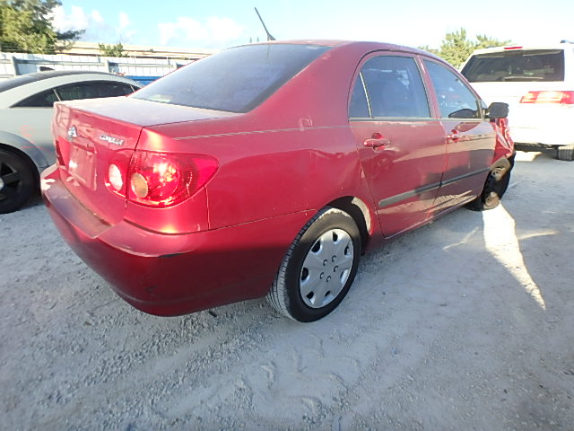 JTDBR32E352062576 - 2005 TOYOTA COROLLA CE RED photo 4