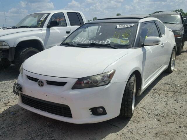 JTKJF5C74C3033555 - 2012 TOYOTA SCION TC 白色 照片 2
