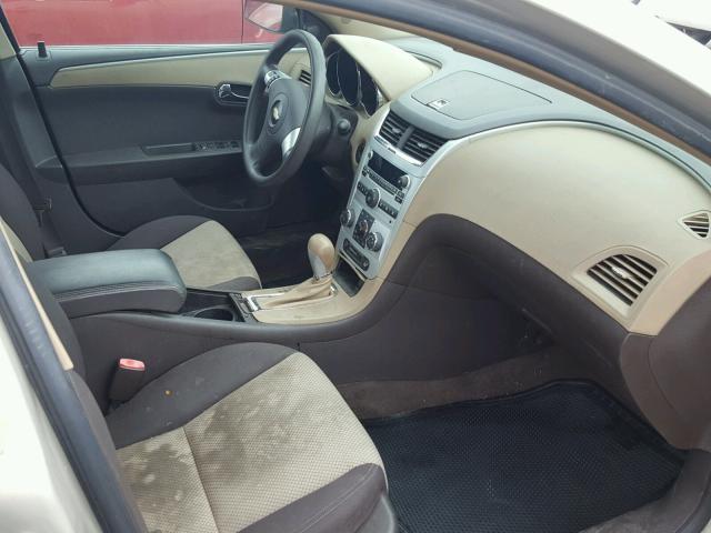 1G1ZG57B09F110329 - 2009 CHEVROLET MALIBU LS GOLD photo 5