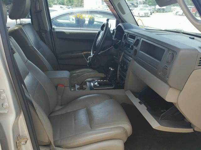 1J8HG48P77C653515 - 2007 JEEP COMMANDER SILVER photo 5
