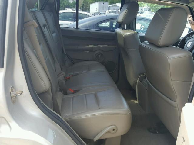 1J8HG48P77C653515 - 2007 JEEP COMMANDER SILVER photo 6