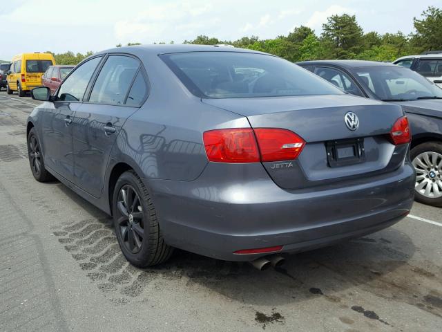 3VW1K7AJ0EM276890 - 2014 VOLKSWAGEN JETTA BASE 灰色 照片 3