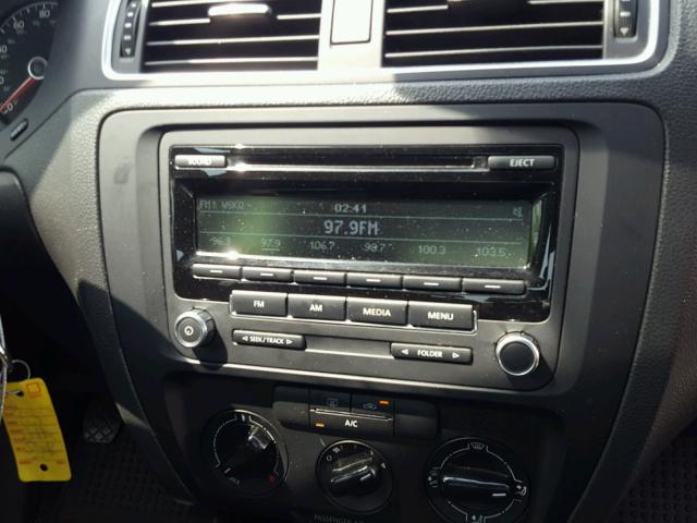 3VW1K7AJ0EM276890 - 2014 VOLKSWAGEN JETTA BASE 灰色 照片 9