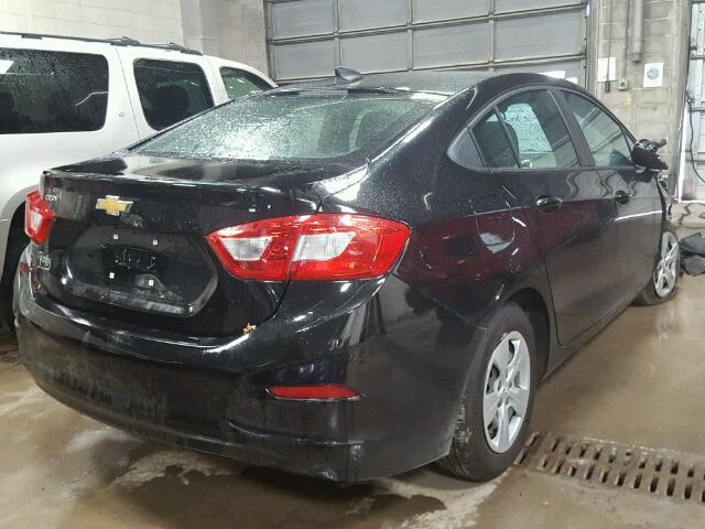 1G1BC5SM6H7132639 - 2017 CHEVROLET CRUZE BLACK photo 4