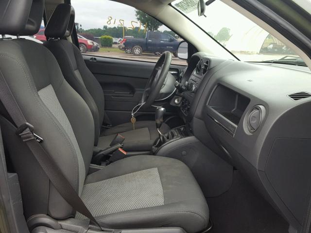 1J4FT47B09D101507 - 2009 JEEP COMPASS SP GREEN photo 5