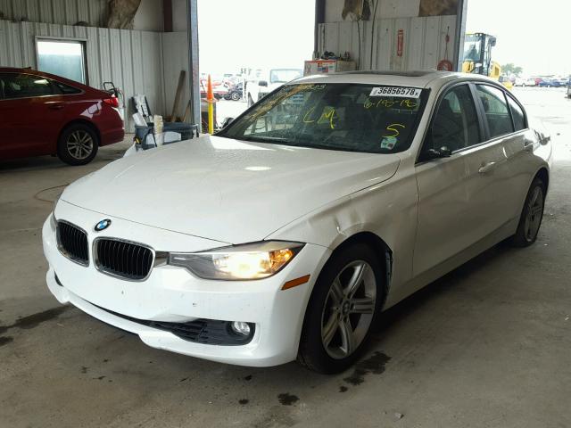 WBA3A5C55FF606363 - 2015 BMW 328 I WHITE photo 2