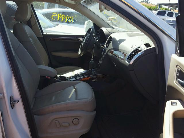 WA1LFAFP5CA073850 - 2012 AUDI Q5 WHITE photo 5