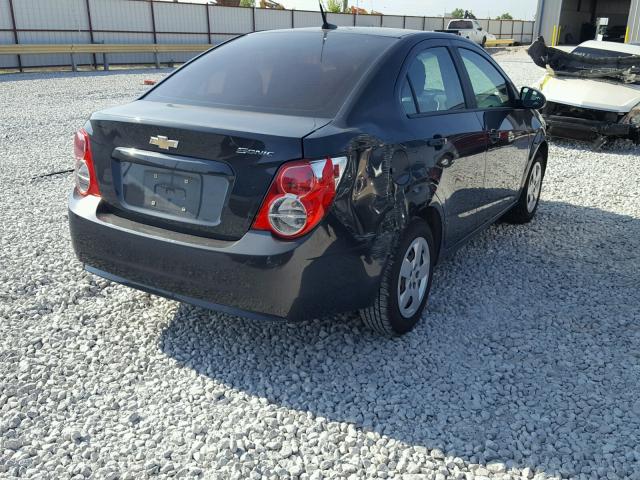 1G1JB5SH5E4170118 - 2014 CHEVROLET SONIC LS 黑色 照片 4