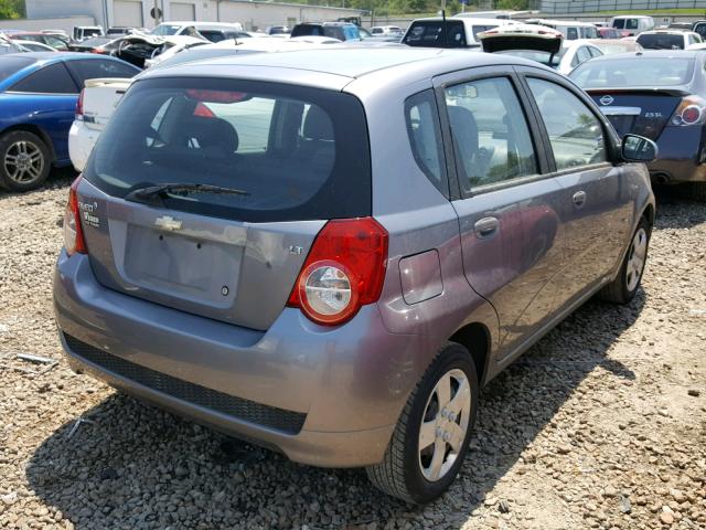 KL1TD66E59B663807 - 2009 CHEVROLET AVEO LS GRAY photo 4