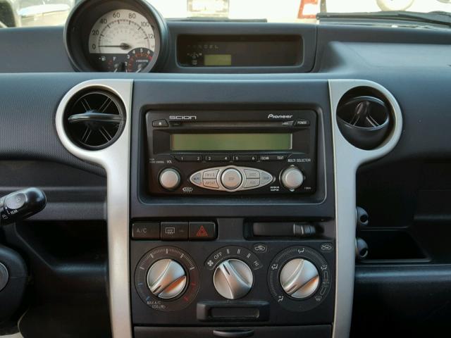 JTLKT324864080557 - 2006 TOYOTA SCION XB BLUE photo 9