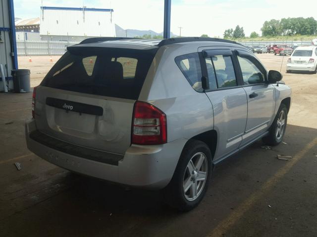1J4FF47B39D105610 - 2009 JEEP COMPASS SP SILVER photo 4