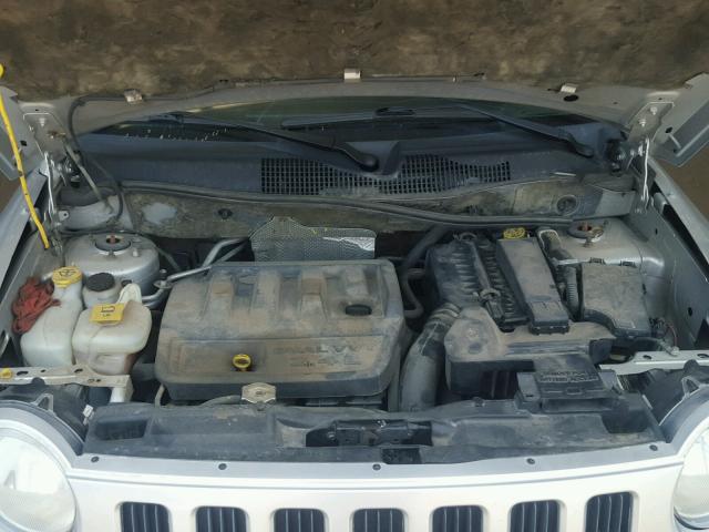 1J4FF47B39D105610 - 2009 JEEP COMPASS SP SILVER photo 7