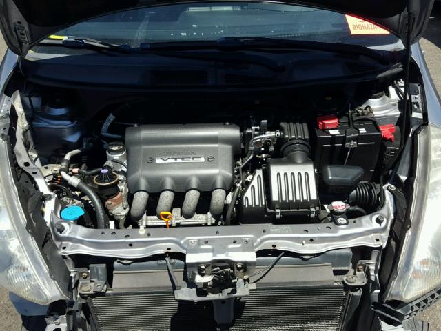 JHMGD38677S067513 - 2007 HONDA FIT S 灰色 照片 7