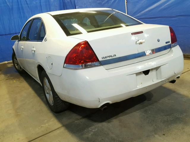 2G1WS553481335128 - 2008 CHEVROLET IMPALA POL WHITE photo 3