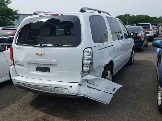 1GNDV33L15D184172 - 2005 CHEVROLET UPLANDER L WHITE photo 4