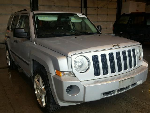 1J8FF28W18D644245 - 2008 JEEP PATRIOT SP SILVER photo 1