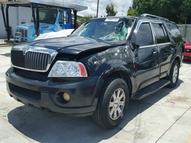 5LMFU27RX3LJ50076 - 2003 LINCOLN NAVIGATOR BLACK photo 2