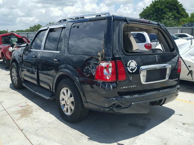 5LMFU27RX3LJ50076 - 2003 LINCOLN NAVIGATOR BLACK photo 3