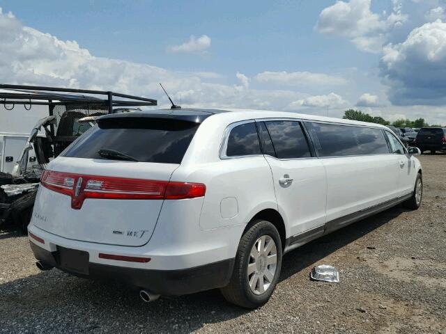 2L1MJ5LK2DBL58131 - 2013 LINCOLN MKT WHITE photo 4