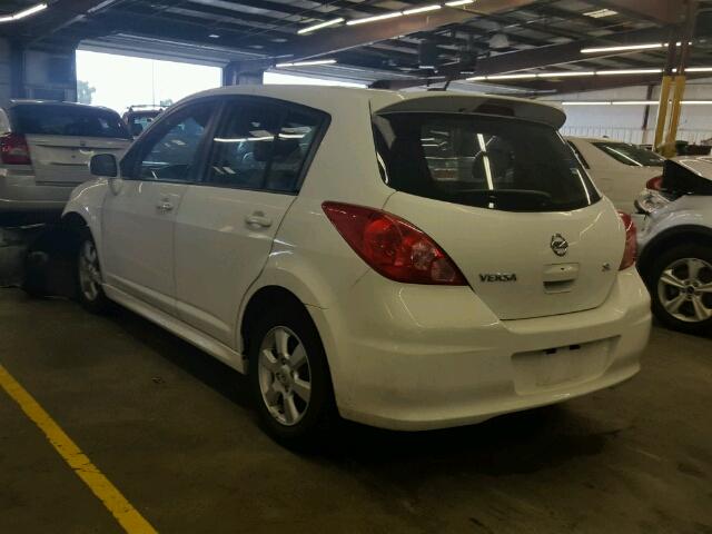 3N1BC13E58L381780 - 2008 NISSAN VERSA S WHITE photo 3