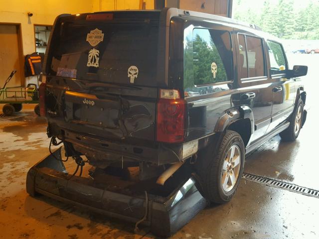 1J8HG48KX8C221748 - 2008 JEEP COMMANDER BLACK photo 4