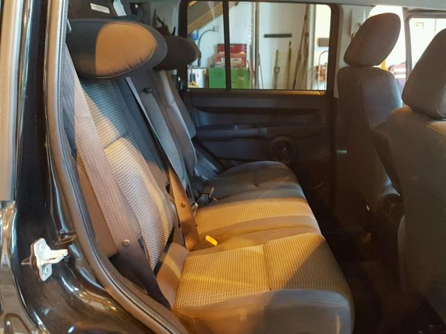 1J8HG48KX8C221748 - 2008 JEEP COMMANDER BLACK photo 6