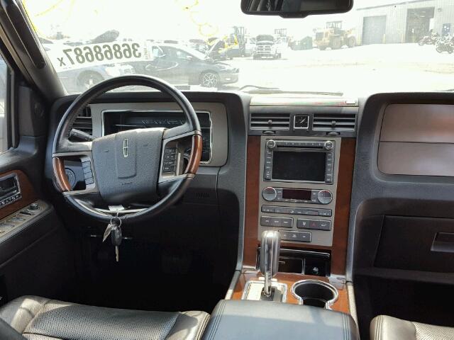 5LMJJ3J58EEL05794 - 2014 LINCOLN NAVIGATOR 黑色 照片 9
