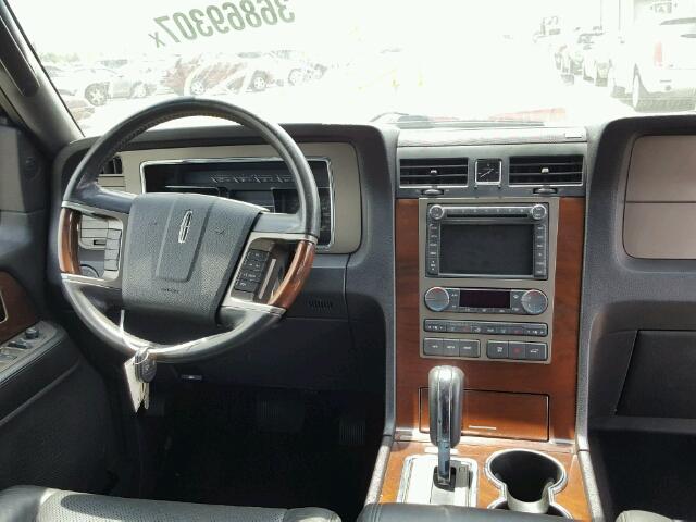 5LMJJ3H57EEL01919 - 2014 LINCOLN NAVIGATOR 黑色 照片 9