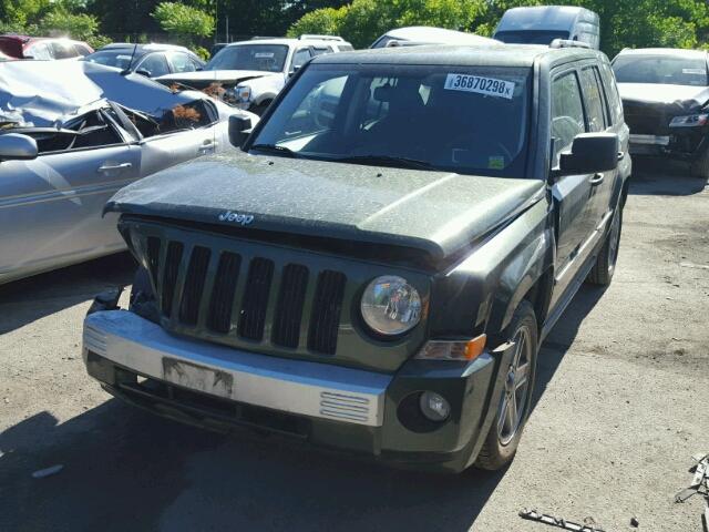 1J8FF48W78D547479 - 2008 JEEP PATRIOT LI GREEN photo 2