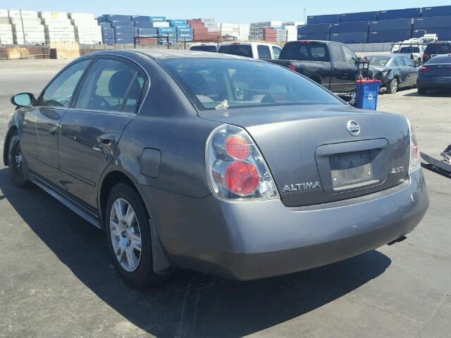 1N4AL11D05N926823 - 2005 NISSAN ALTIMA S GRAY photo 3