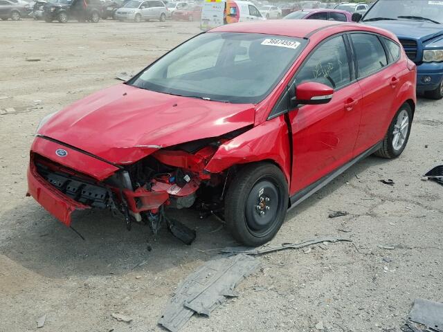 1FADP3K22GL368739 - 2016 FORD FOCUS RED photo 2