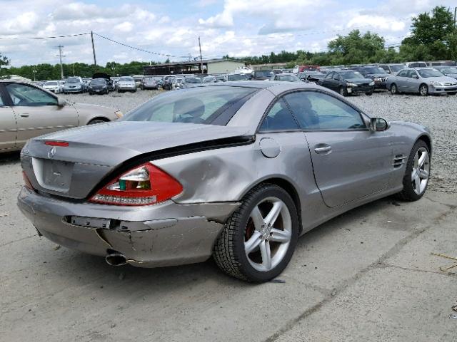 WDBSK75F75F100057 - 2005 MERCEDES-BENZ SL 500 SILVER photo 4