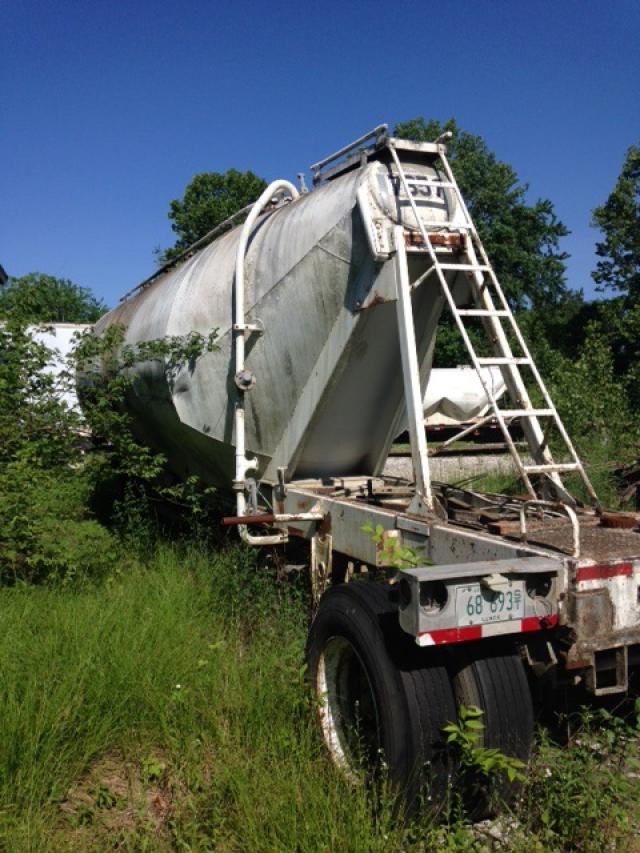 FRV736804 - 1979 FRUEHAUF TRAILER SILVER photo 5