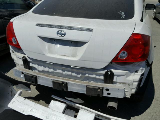 JTKDE177850021447 - 2005 TOYOTA SCION TC 白色 照片 9