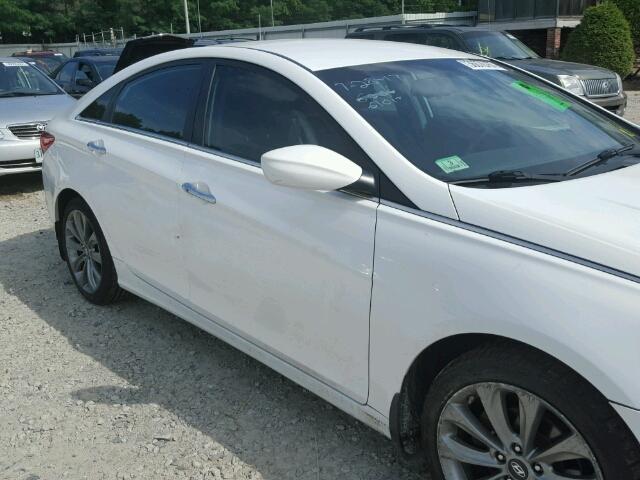 5NPEC4ACXDH525234 - 2013 HYUNDAI SONATA SE WHITE photo 9