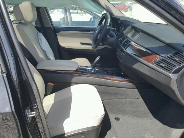 5UXZV4C5XCL990695 - 2012 BMW X5 XDRIVE3 BLACK photo 5