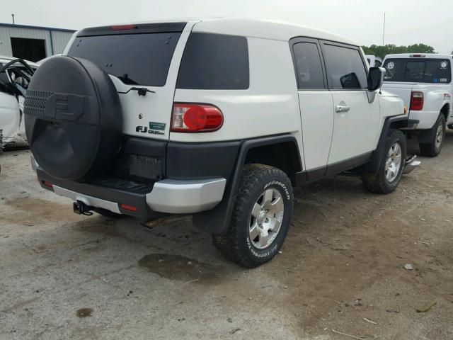 JTEBU4BF6AK073509 - 2010 TOYOTA FJ CRUISER WHITE photo 4