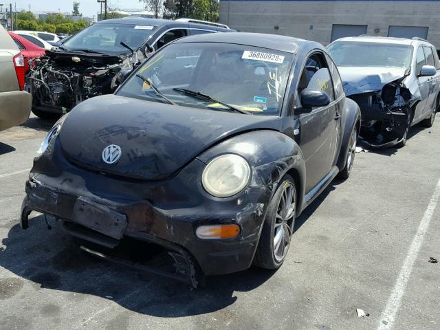 3VWCC21C0YM487487 - 2000 VOLKSWAGEN NEW BEETLE 黑色 照片 2