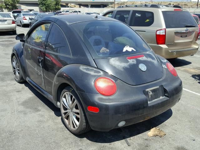 3VWCC21C0YM487487 - 2000 VOLKSWAGEN NEW BEETLE 黑色 照片 3