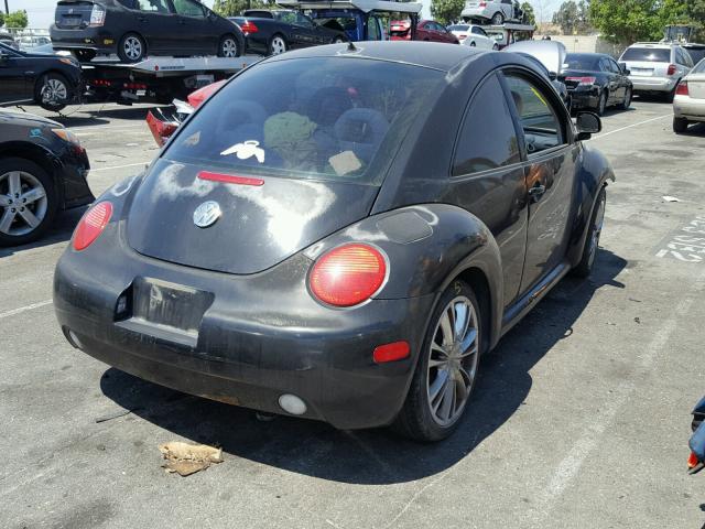 3VWCC21C0YM487487 - 2000 VOLKSWAGEN NEW BEETLE 黑色 照片 4